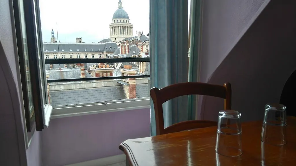 Cluny Sorbonne 2* Paris